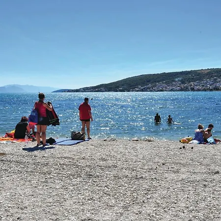 Svlazara * Трогір